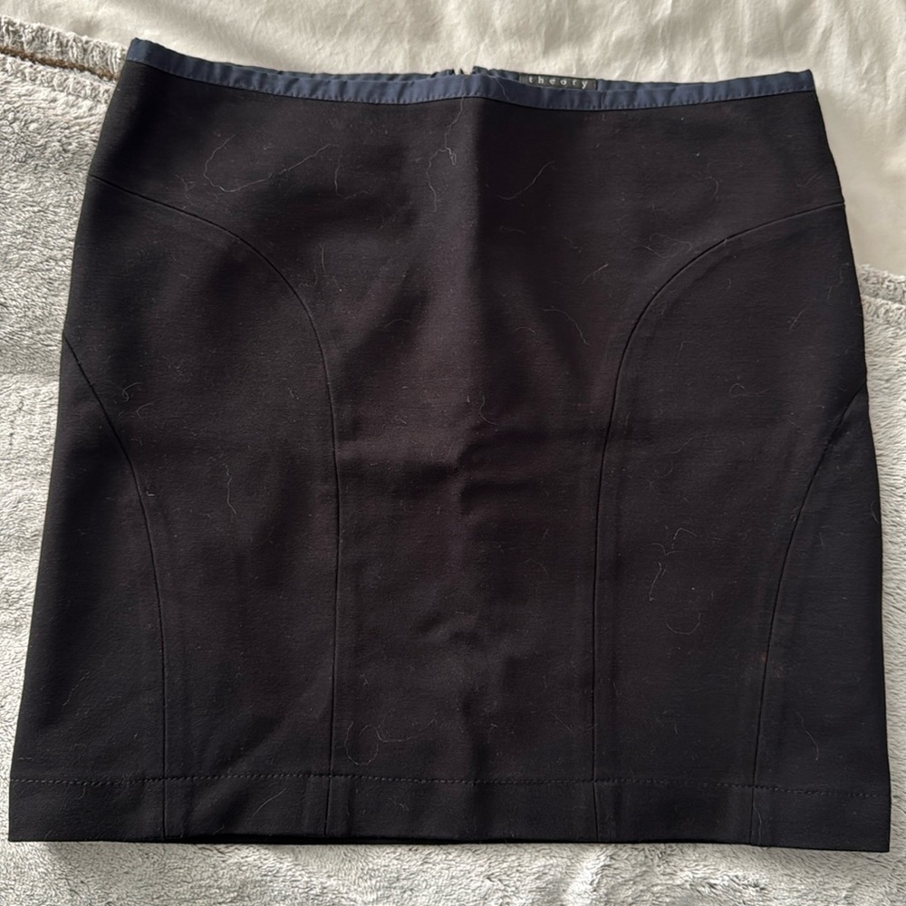 Theory black skirt